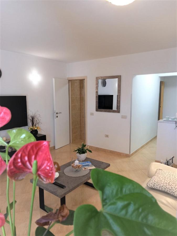 Melody Apartment Porec Exterior photo